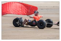 Une voile et des pieds